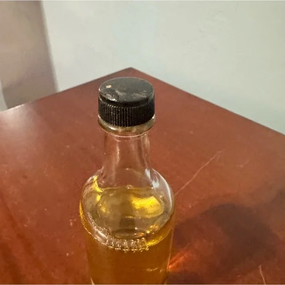 Vintage Newbro Tuxedo Club Hair Gloss 4 fl oz Approx 70% full ** FLAWS